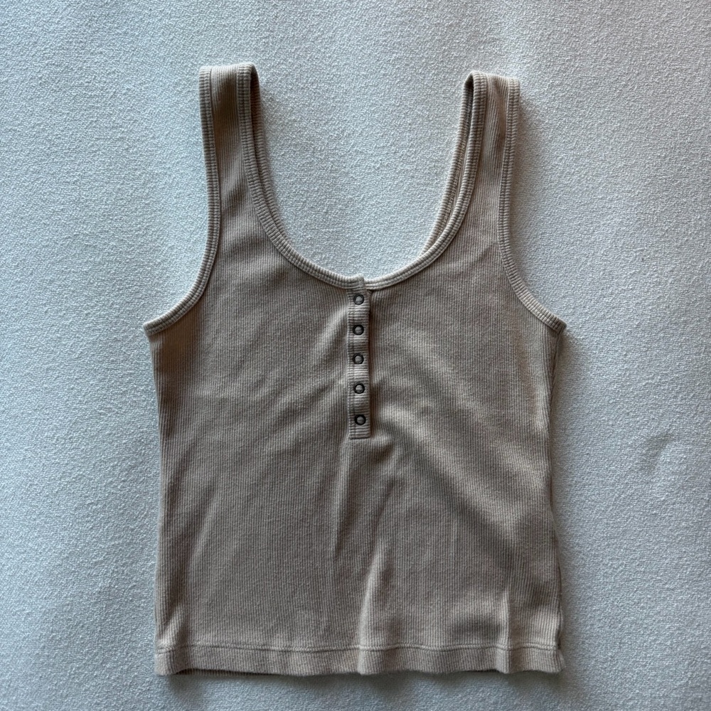 Abercrombie Ribbed Henley Tank in Tan - Size XS